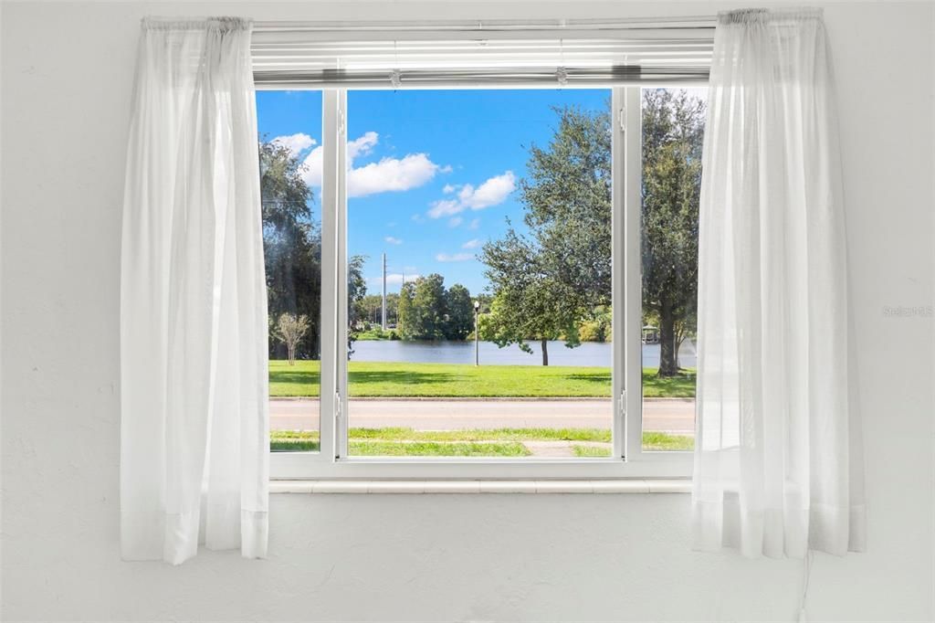 En Venta: $289,900 (2 camas, 1 baños, 790 Pies cuadrados)
