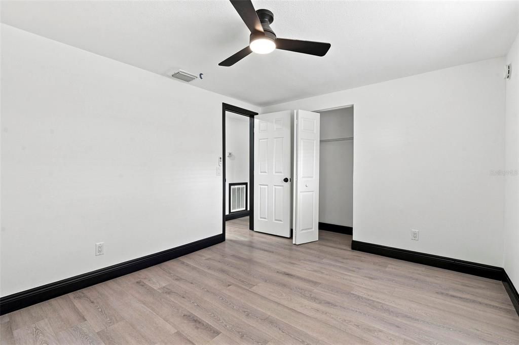 En Venta: $275,000 (3 camas, 1 baños, 968 Pies cuadrados)