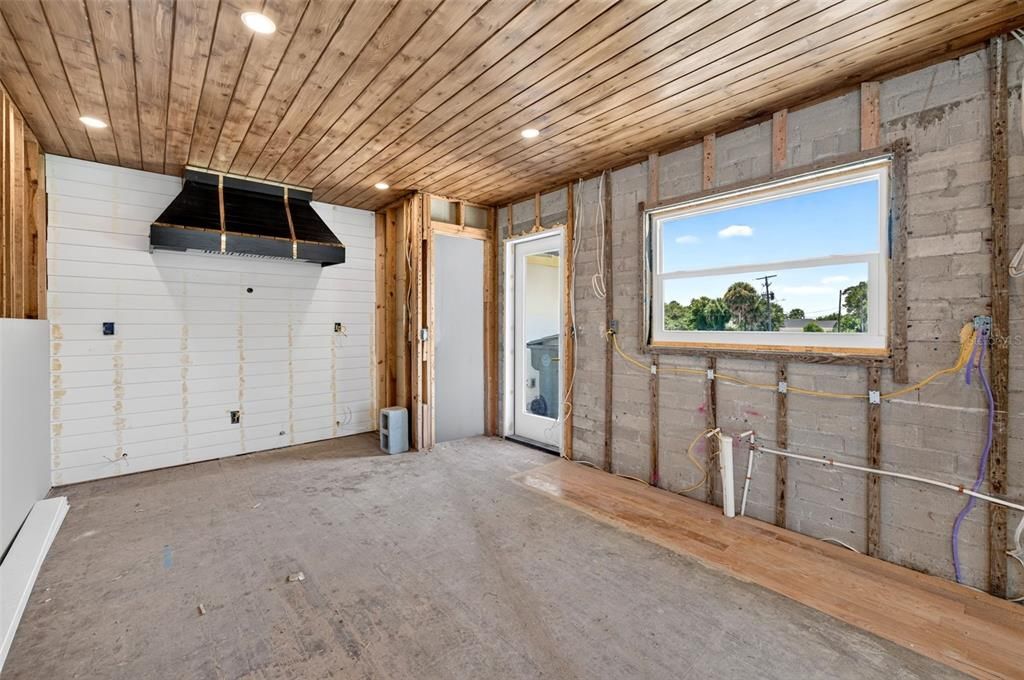En Venta: $499,000 (5 camas, 3 baños, 2676 Pies cuadrados)