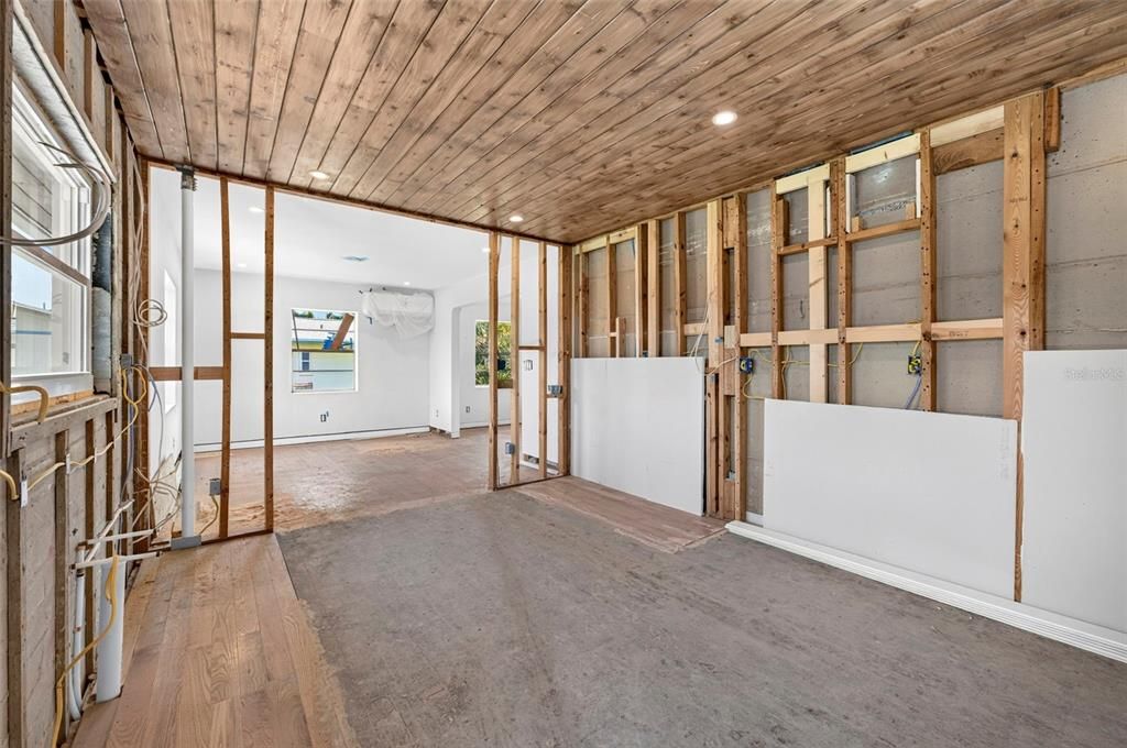 En Venta: $499,000 (5 camas, 3 baños, 2676 Pies cuadrados)