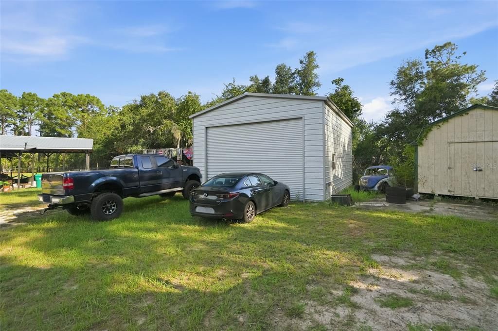 Active With Contract: $179,900 (3 beds, 2 baths, 1152 Square Feet)