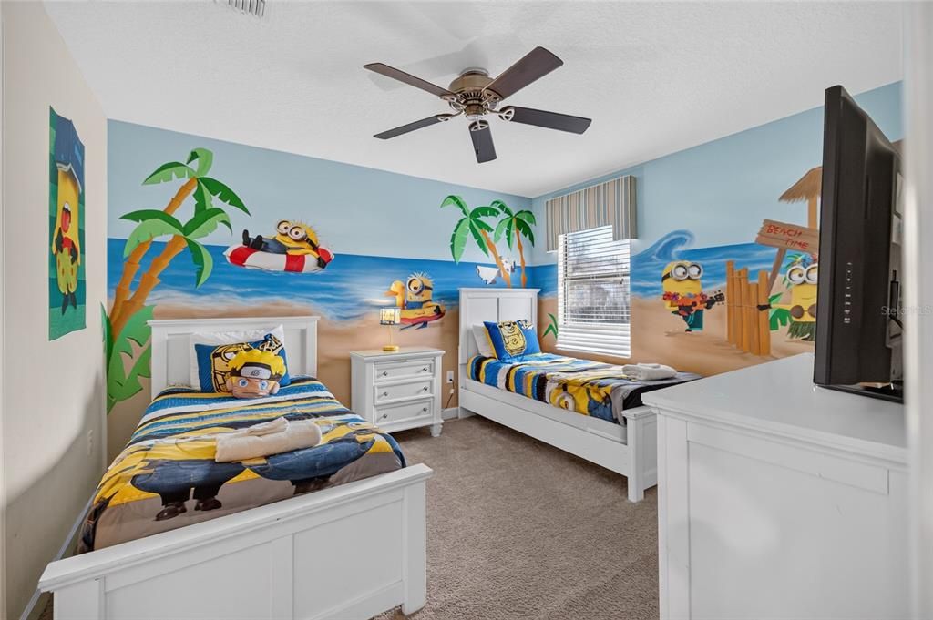 For Sale: $639,700 (9 beds, 5 baths, 3909 Square Feet)