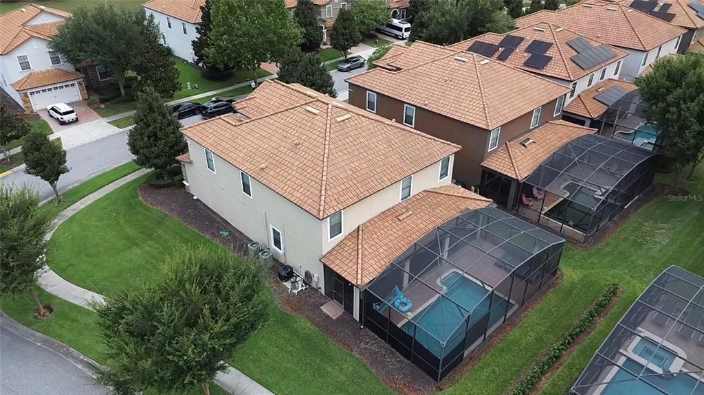 For Sale: $639,700 (9 beds, 5 baths, 3909 Square Feet)