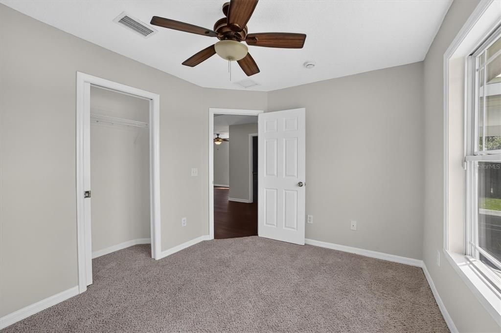 For Sale: $239,990 (3 beds, 2 baths, 1356 Square Feet)