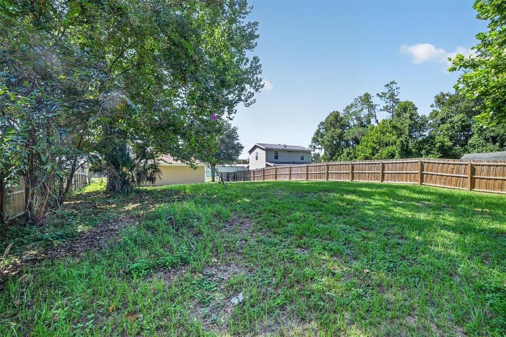 For Sale: $239,990 (3 beds, 2 baths, 1356 Square Feet)