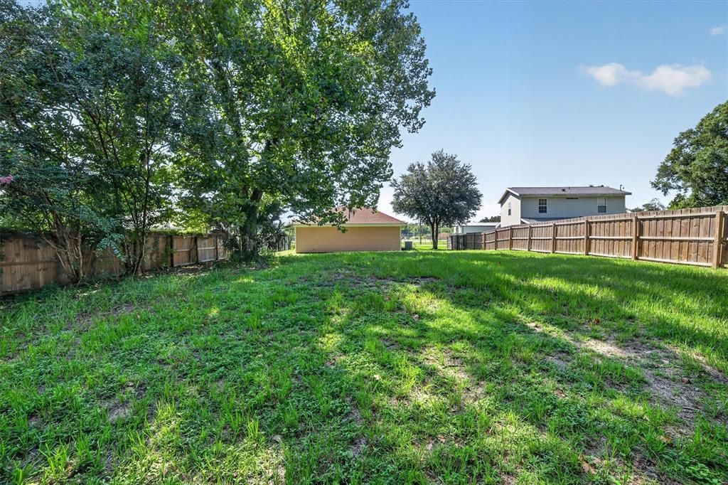 For Sale: $239,990 (3 beds, 2 baths, 1356 Square Feet)
