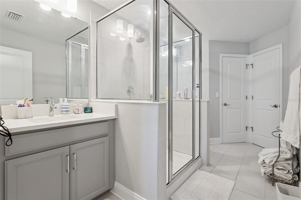 For Sale: $625,000 (3 beds, 3 baths, 1695 Square Feet)