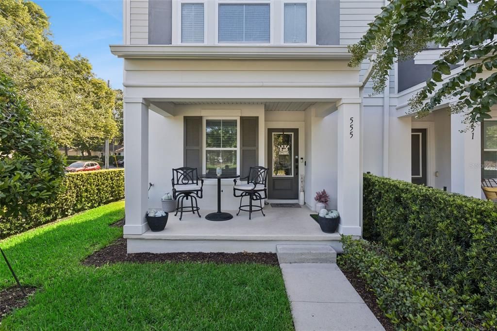 For Sale: $625,000 (3 beds, 3 baths, 1695 Square Feet)