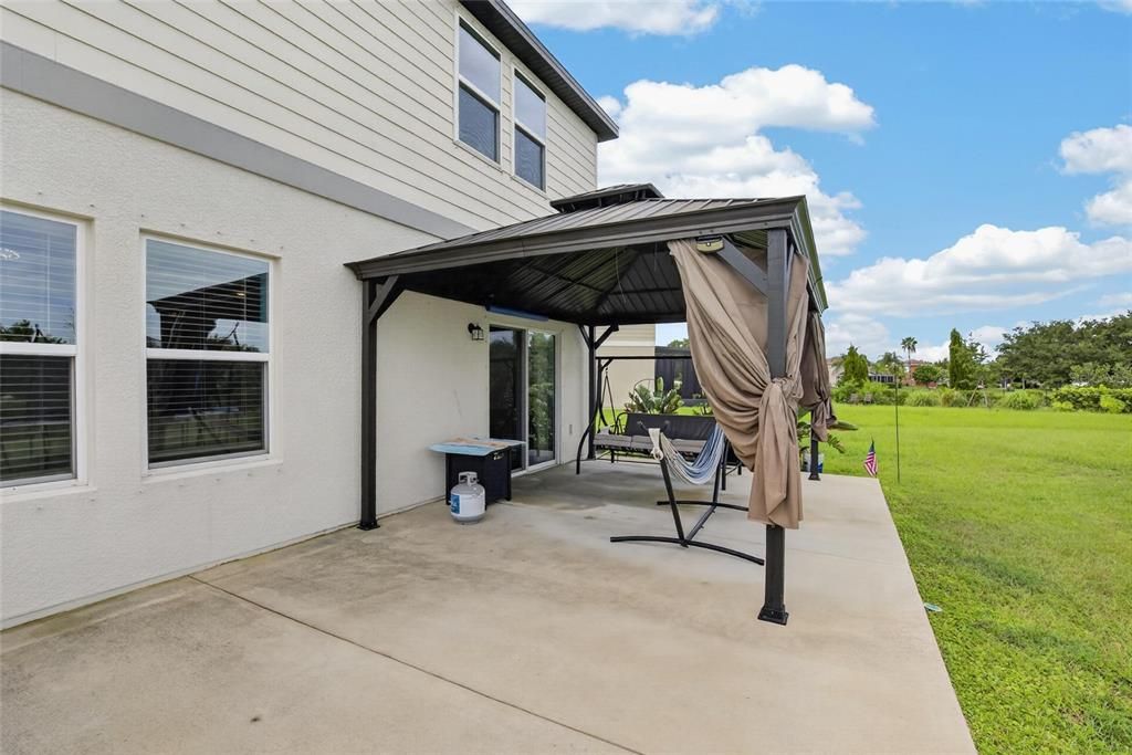 For Sale: $384,900 (4 beds, 2 baths, 2460 Square Feet)