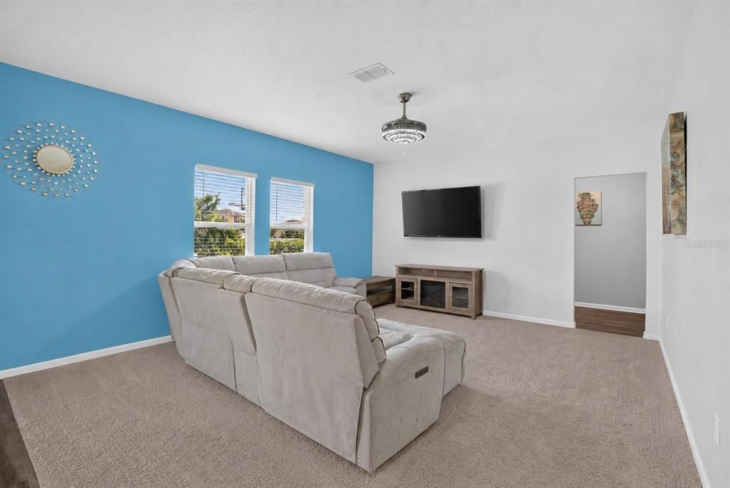 For Sale: $384,900 (4 beds, 2 baths, 2460 Square Feet)