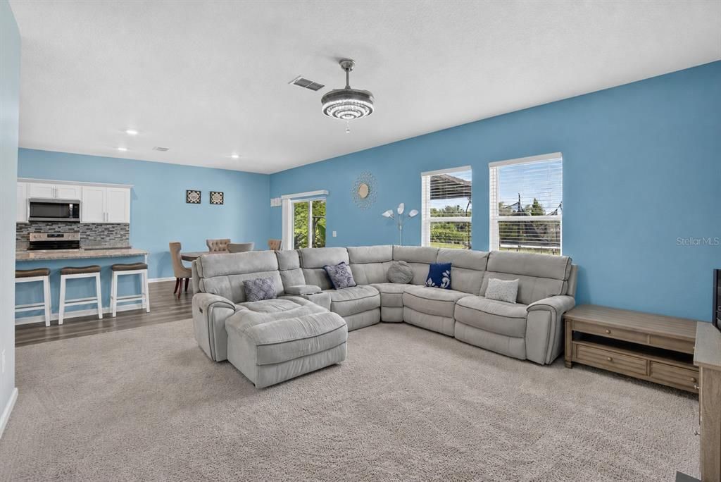 For Sale: $384,900 (4 beds, 2 baths, 2460 Square Feet)