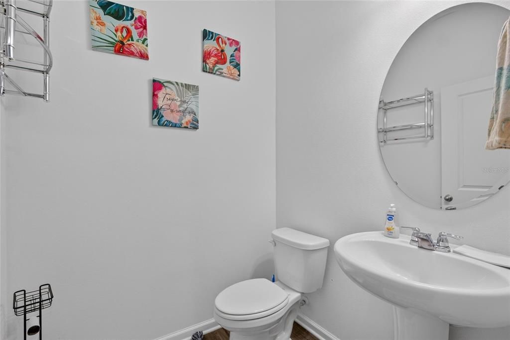 For Sale: $384,900 (4 beds, 2 baths, 2460 Square Feet)