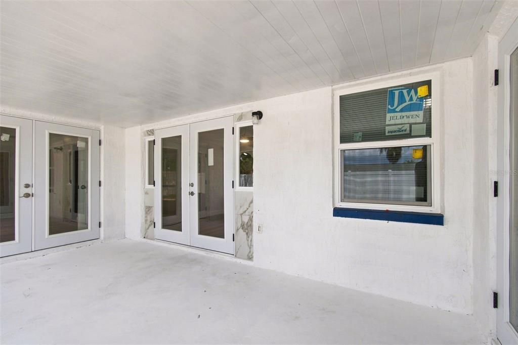 En Venta: $315,000 (4 camas, 2 baños, 1612 Pies cuadrados)