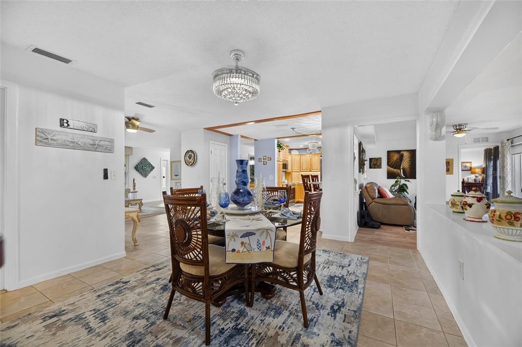 For Sale: $410,000 (3 beds, 2 baths, 2302 Square Feet)