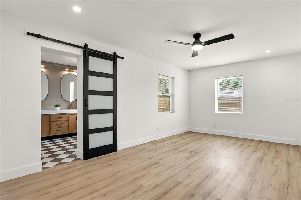 For Sale: $689,000 (3 beds, 3 baths, 1794 Square Feet)