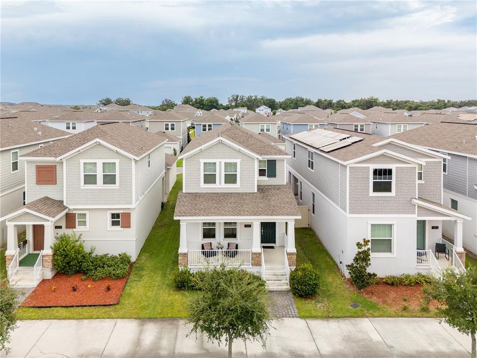 En Venta: $399,900 (4 camas, 3 baños, 2044 Pies cuadrados)