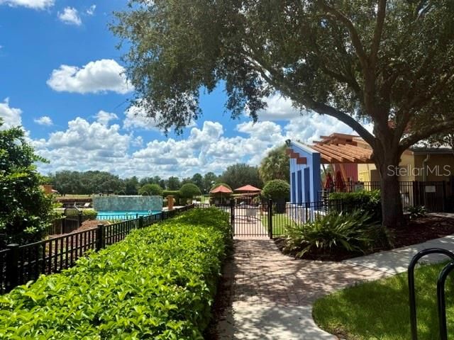 For Rent: $1,700 (3 beds, 2 baths, 1864 Square Feet)