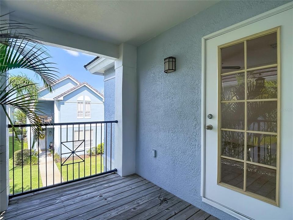 For Sale: $330,000 (4 beds, 2 baths, 1724 Square Feet)