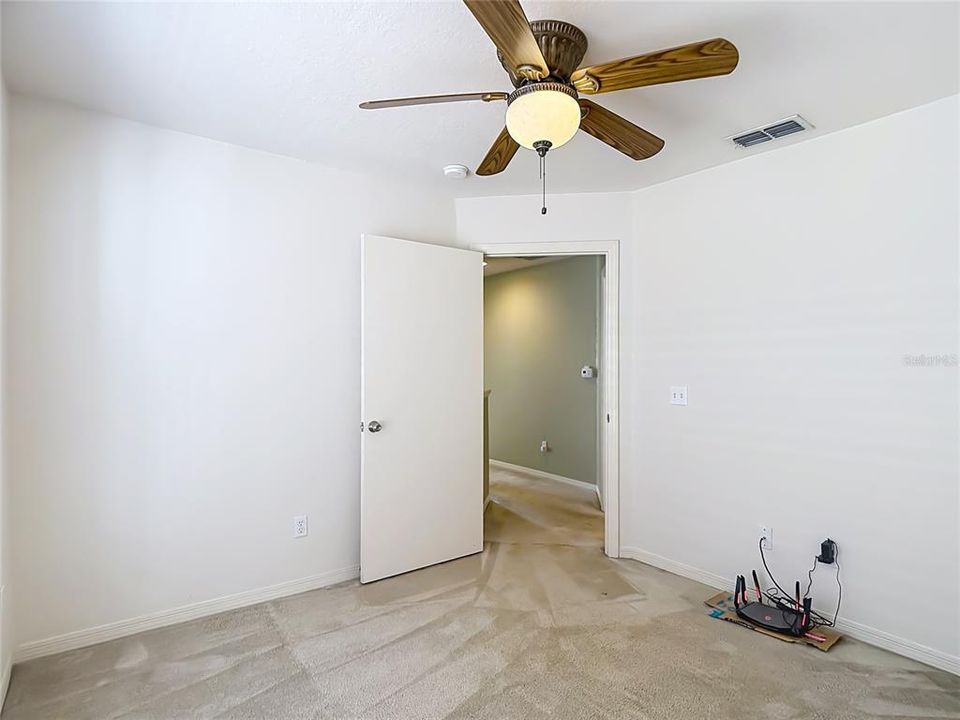 For Sale: $330,000 (4 beds, 2 baths, 1724 Square Feet)