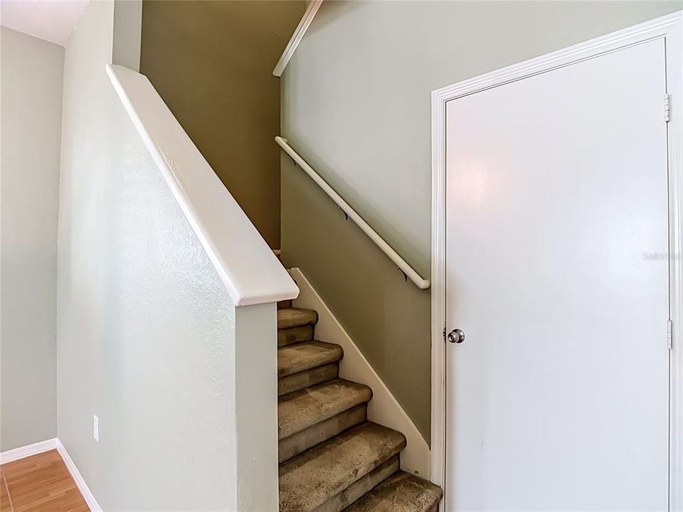 For Sale: $330,000 (4 beds, 2 baths, 1724 Square Feet)