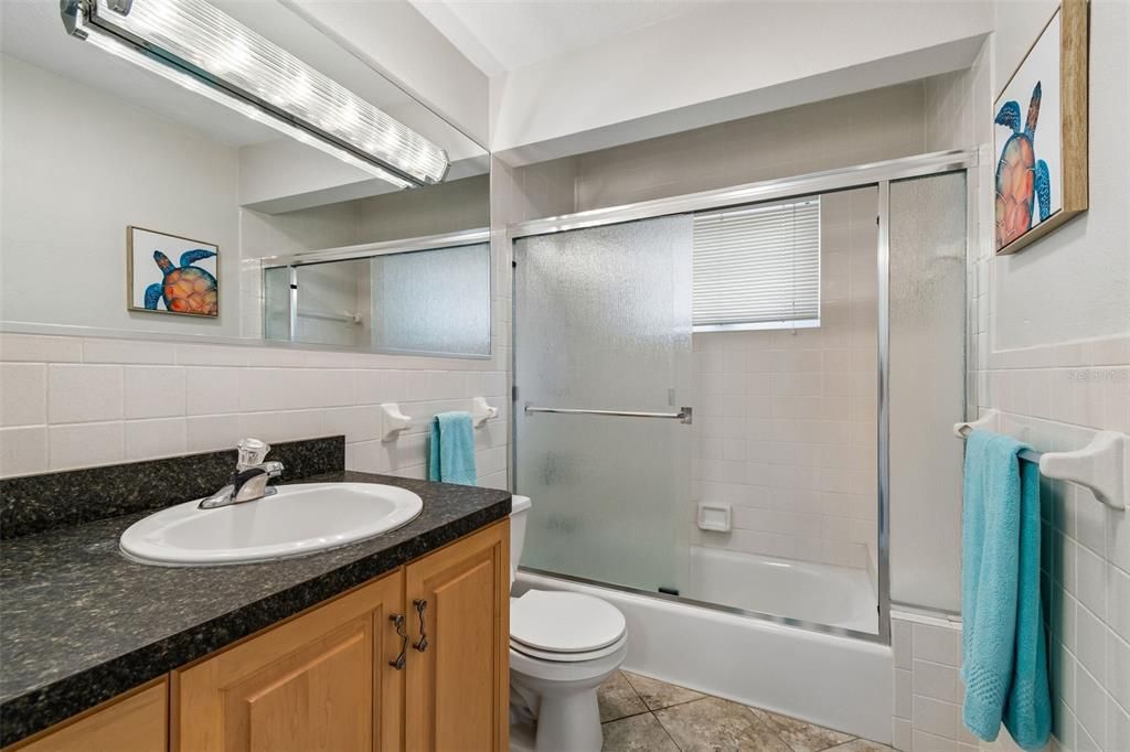 For Rent: $3,950 (4 beds, 3 baths, 2561 Square Feet)