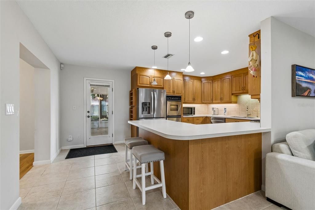 For Rent: $3,950 (4 beds, 3 baths, 2561 Square Feet)