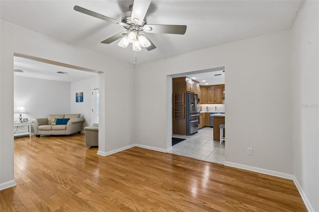 For Rent: $3,950 (4 beds, 3 baths, 2561 Square Feet)