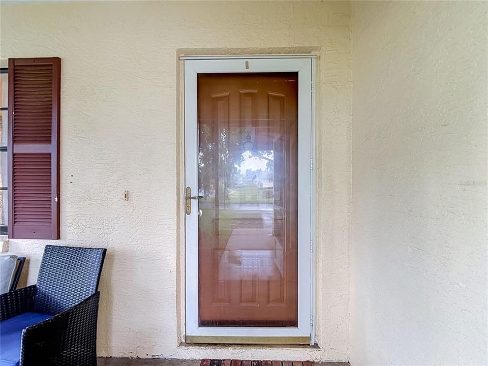 На продажу: $249,999 (2 спален, 2 ванн, 956 Квадратных фут)