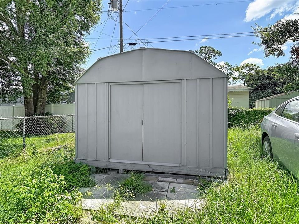 For Sale: $210,000 (3 beds, 1 baths, 1104 Square Feet)
