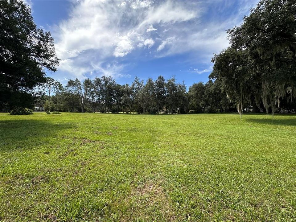 En Venta: $195,000 (4.76 acres)