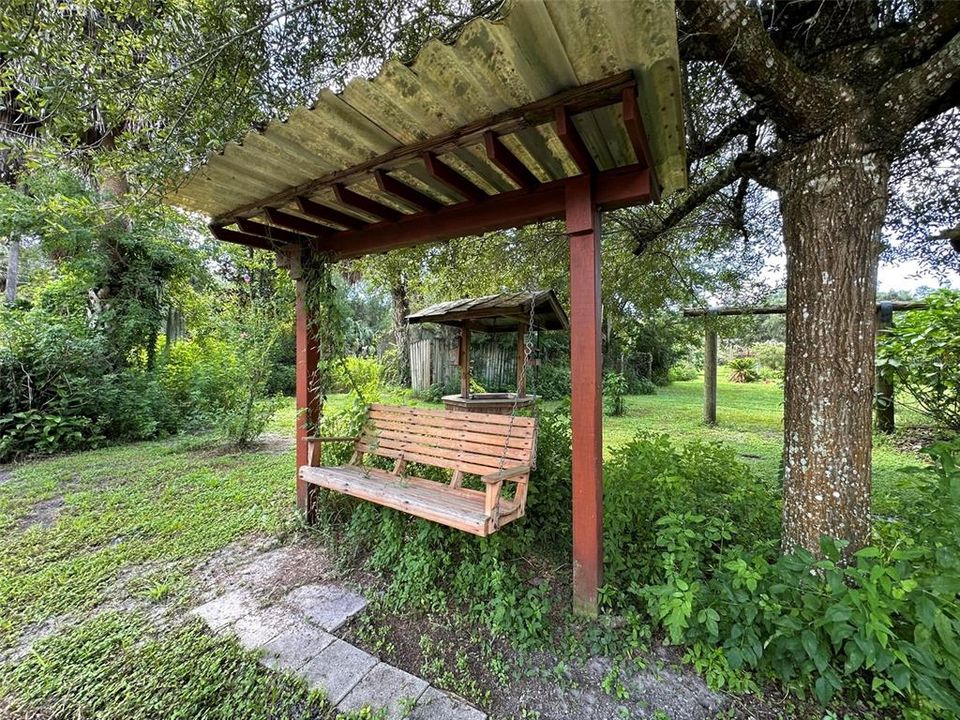 En Venta: $195,000 (4.76 acres)
