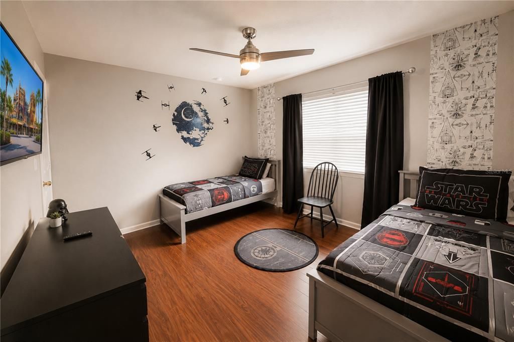 For Sale: $699,000 (6 beds, 4 baths, 2812 Square Feet)