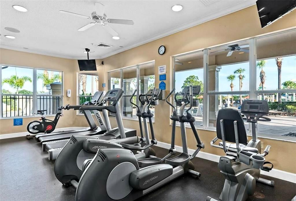 For Sale: $699,000 (6 beds, 4 baths, 2812 Square Feet)