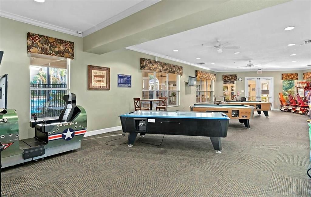 For Sale: $699,000 (6 beds, 4 baths, 2812 Square Feet)