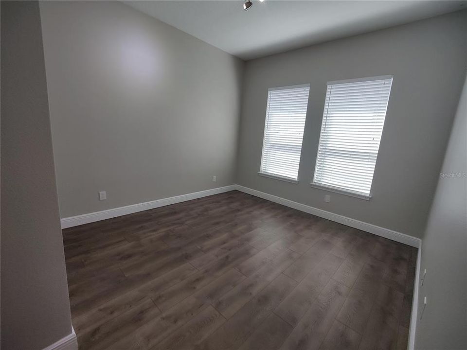 For Rent: $3,299 (4 beds, 2 baths, 2054 Square Feet)