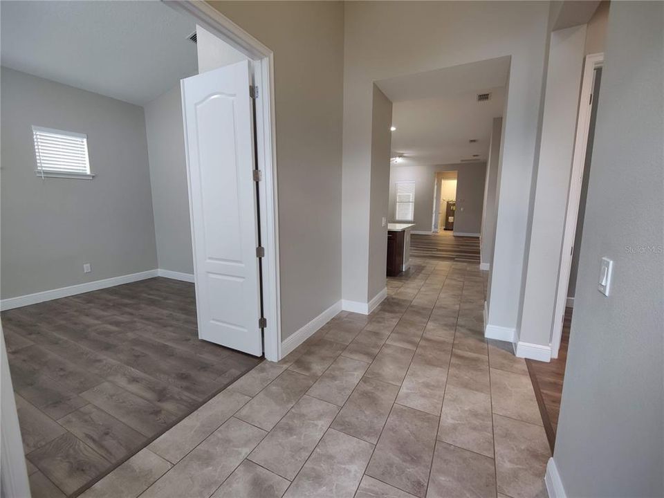 For Rent: $3,299 (4 beds, 2 baths, 2054 Square Feet)