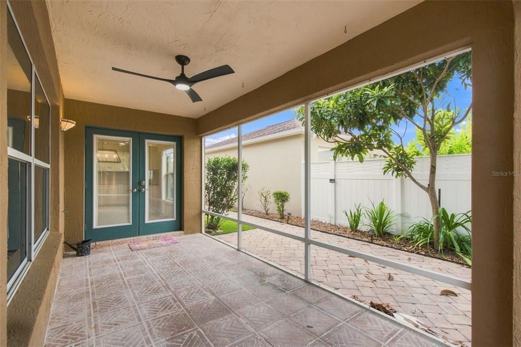 For Sale: $369,000 (3 beds, 2 baths, 1564 Square Feet)