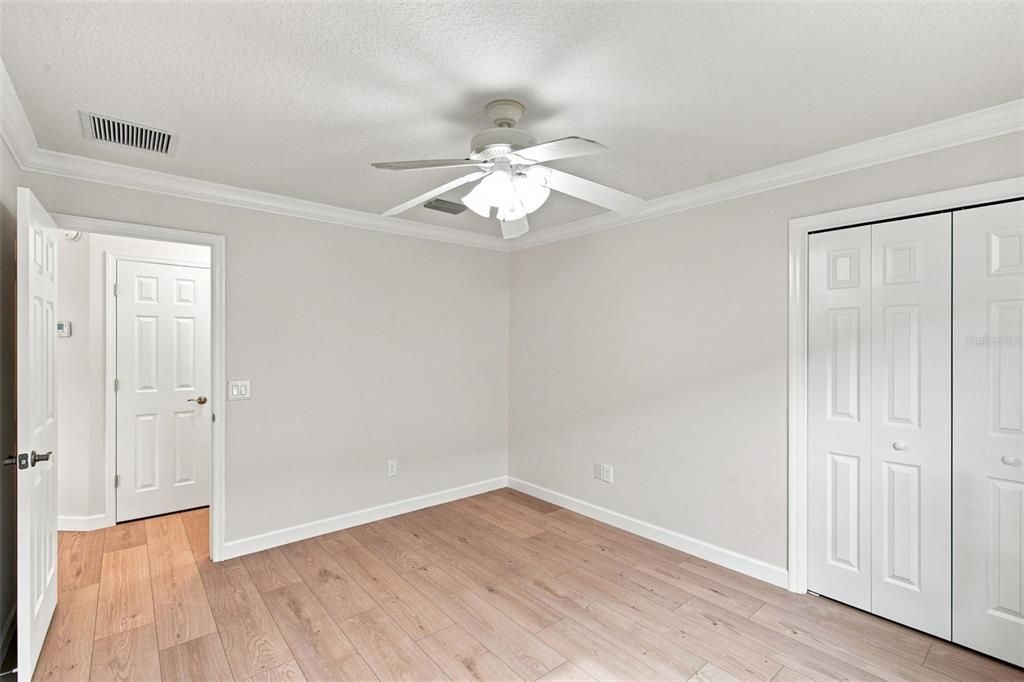 For Sale: $369,000 (3 beds, 2 baths, 1564 Square Feet)