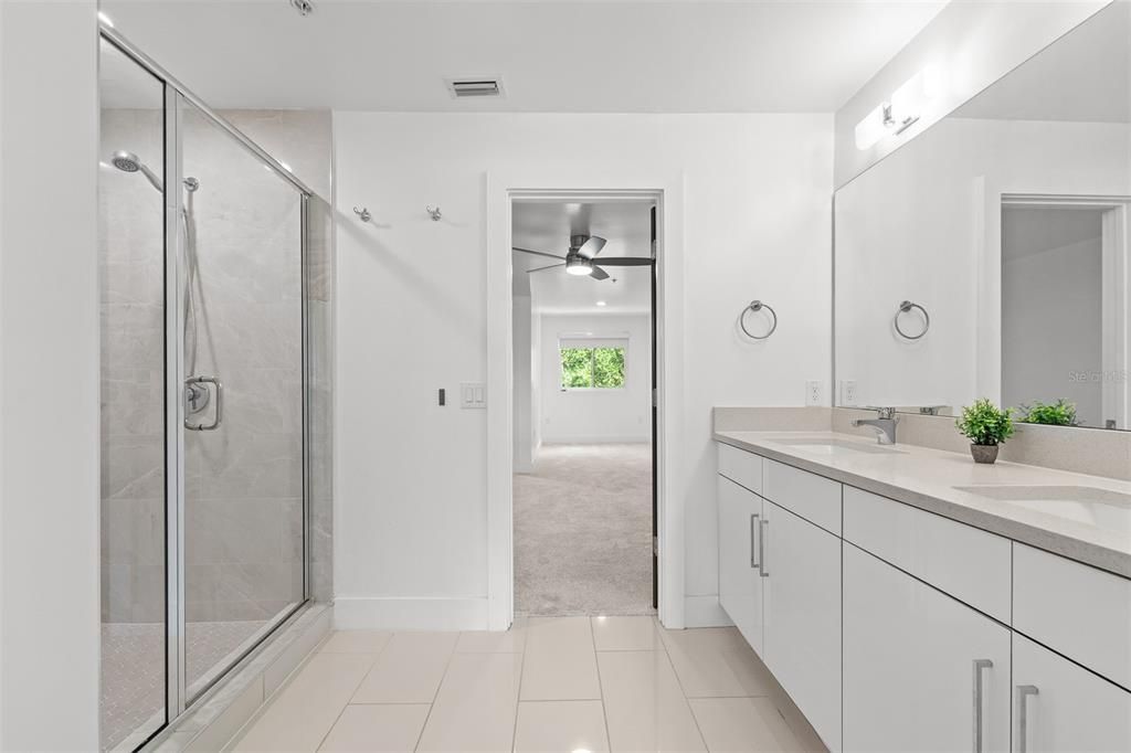 В аренду: $4,300 (4 спален, 3 ванн, 2602 Квадратных фут)