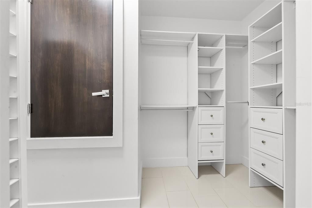 В аренду: $4,300 (4 спален, 3 ванн, 2602 Квадратных фут)