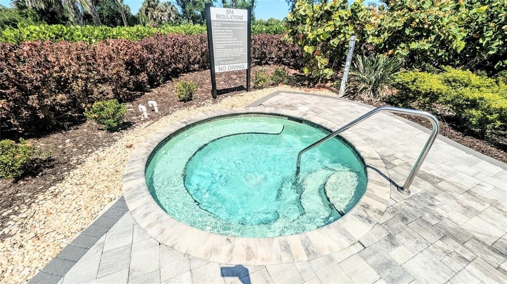 For Rent: $2,100 (3 beds, 2 baths, 1373 Square Feet)