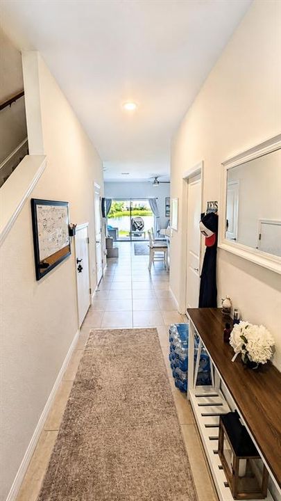 For Rent: $2,100 (3 beds, 2 baths, 1373 Square Feet)
