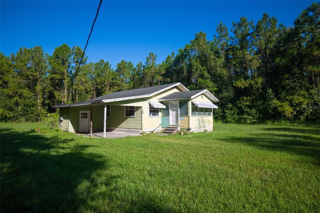 For Sale: $349,000 (3 beds, 1 baths, 1304 Square Feet)