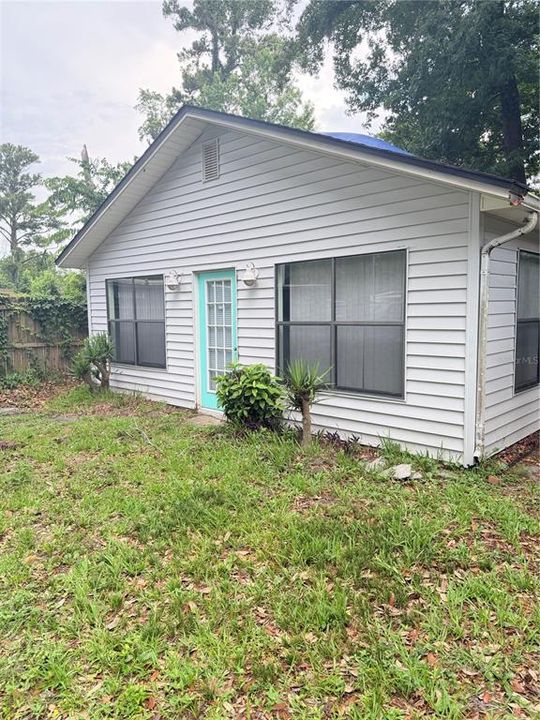 For Sale: $105,000 (3 beds, 2 baths, 1544 Square Feet)