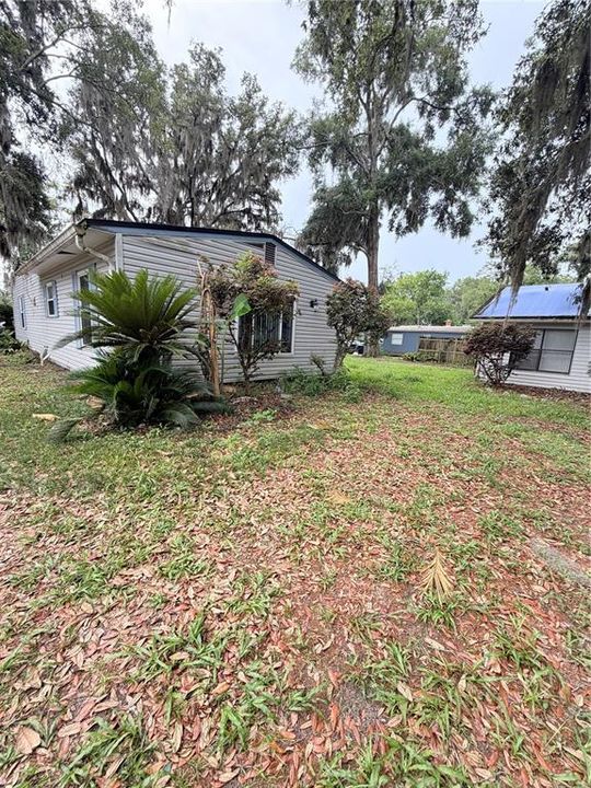 For Sale: $105,000 (3 beds, 2 baths, 1544 Square Feet)