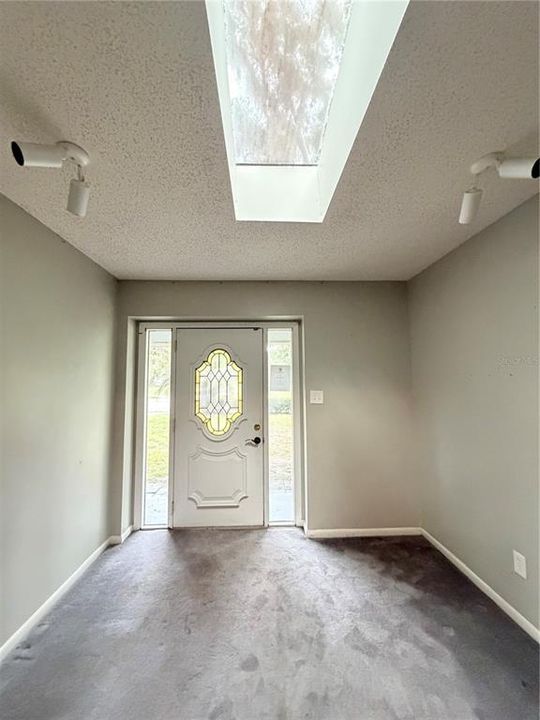For Sale: $105,000 (3 beds, 2 baths, 1544 Square Feet)
