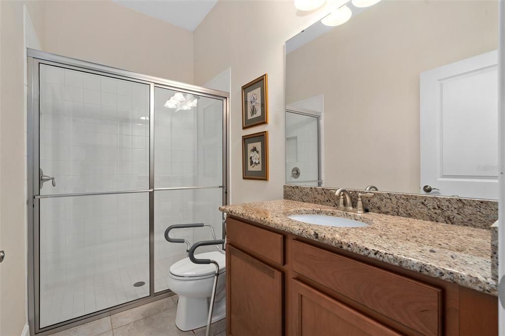 En Venta: $620,000 (3 camas, 3 baños, 2333 Pies cuadrados)