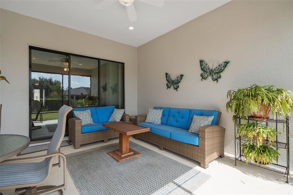 En Venta: $620,000 (3 camas, 3 baños, 2333 Pies cuadrados)