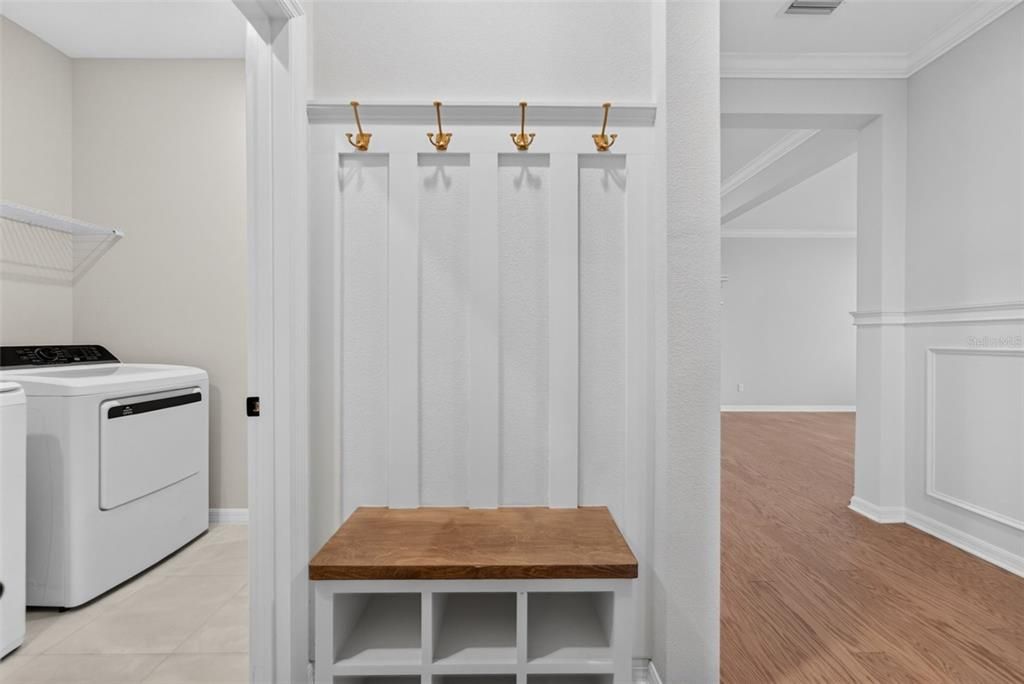 En Venta: $925,000 (5 camas, 4 baños, 3500 Pies cuadrados)