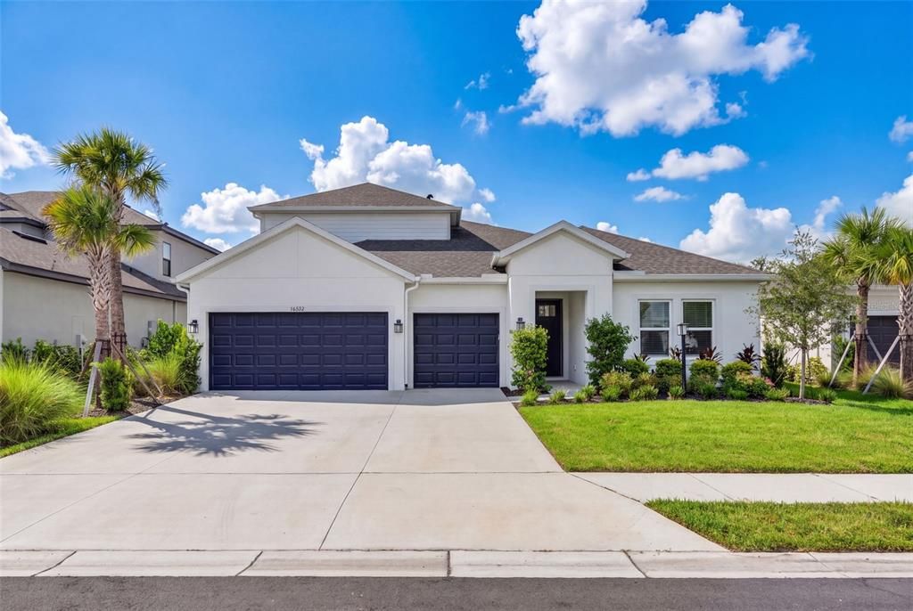 En Venta: $925,000 (5 camas, 4 baños, 3500 Pies cuadrados)